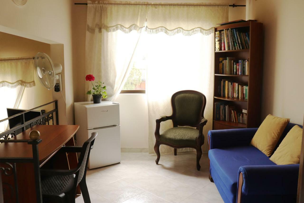 Mayorca Homestay เมเดยิน ภายนอก รูปภาพ
